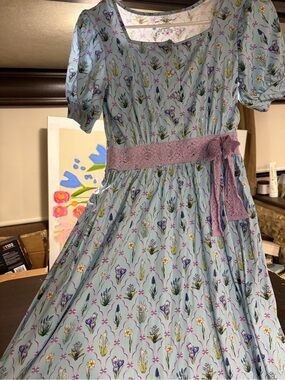Super Cute Dresses Snowdrops and Daffodils Keepsake Midi